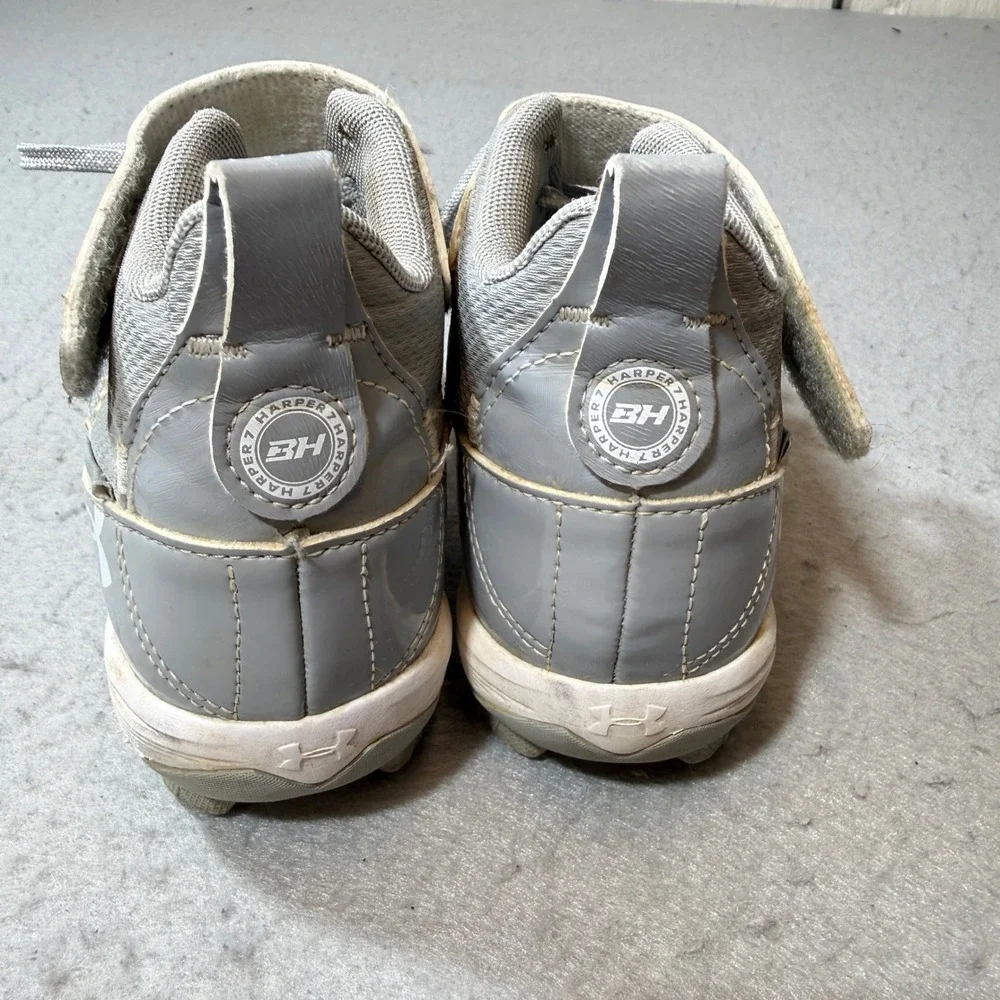 Under Armour Harper 7 Mid RM Baseball Cleats‎ Kids 3.5Y Grey Good 3025598-101